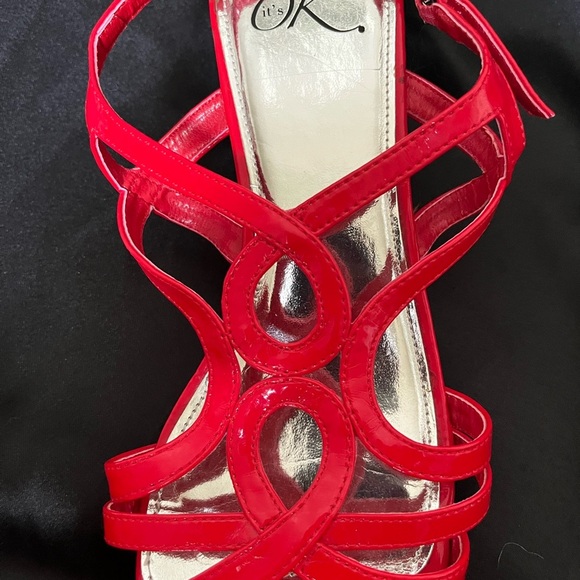IT’S OK~RED SLING-BACK~WEDGE~12 - Picture 7 of 9